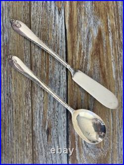 Wm Rogers & Son EXQUISITE 1940 Silverplate Flatware Service For 8 &Serving Chest