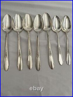 Wm Rogers & Son Gardenia IS Silver Plate Set 85 Pieces with Chest 1941