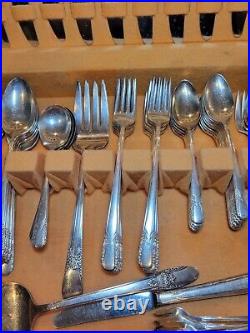 Wm Rogers & Son Silver Plate 79 Piece Set In Box