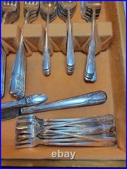 Wm Rogers & Son Silver Plate 79 Piece Set In Box