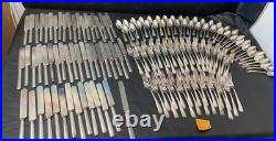 Wm Rogers and Son 1917 Lincoln Pattern silverplate flatware vintage set 149 pcs