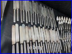 Wm Rogers and Son 1917 Lincoln Pattern silverplate flatware vintage set 149 pcs